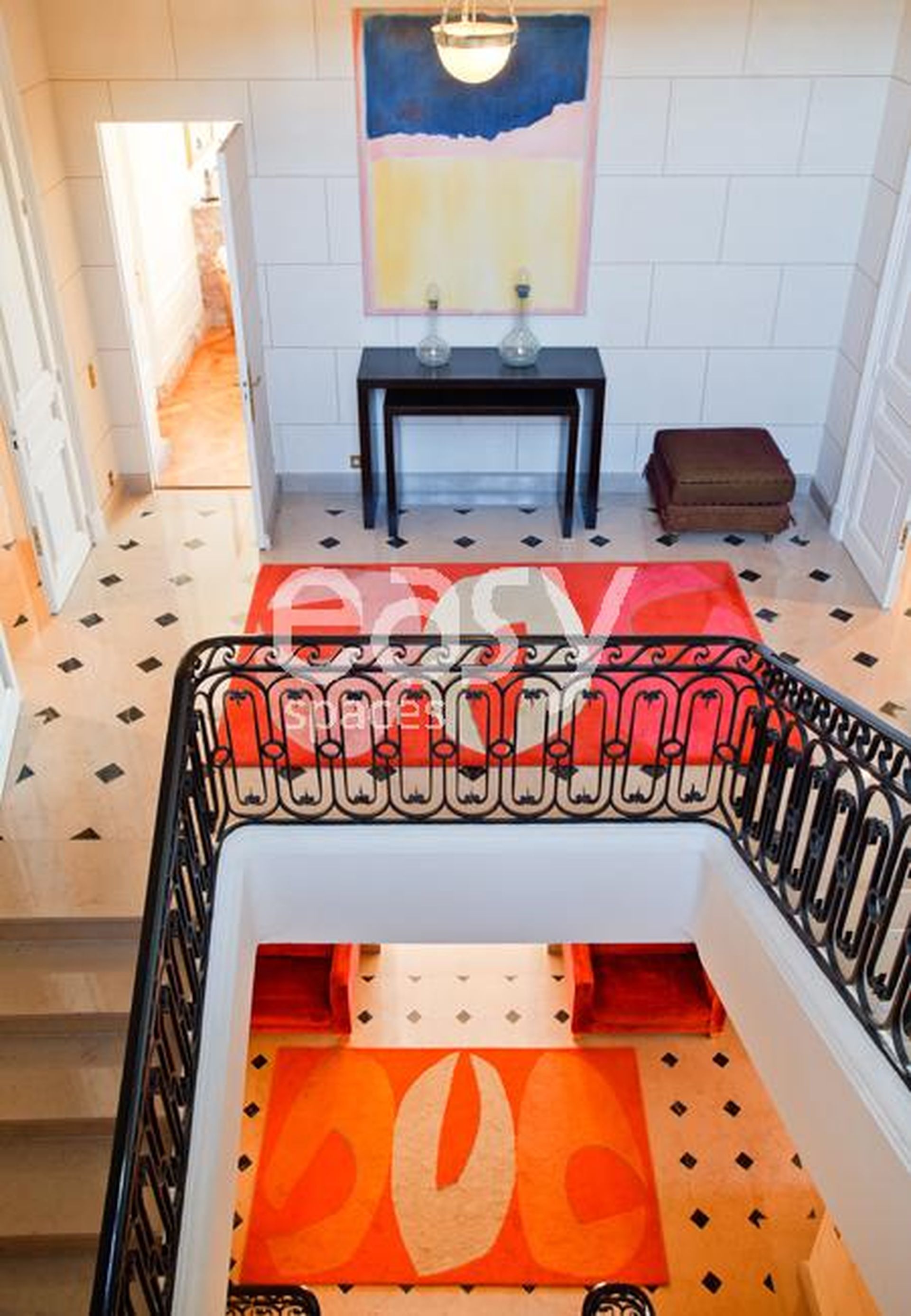 agency specializing in designing and creating film set decorations for shooting purposes