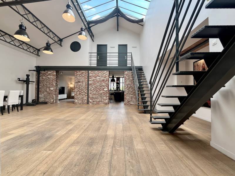 A unique and atypical event venue located in the heart of Paris, FRANCE