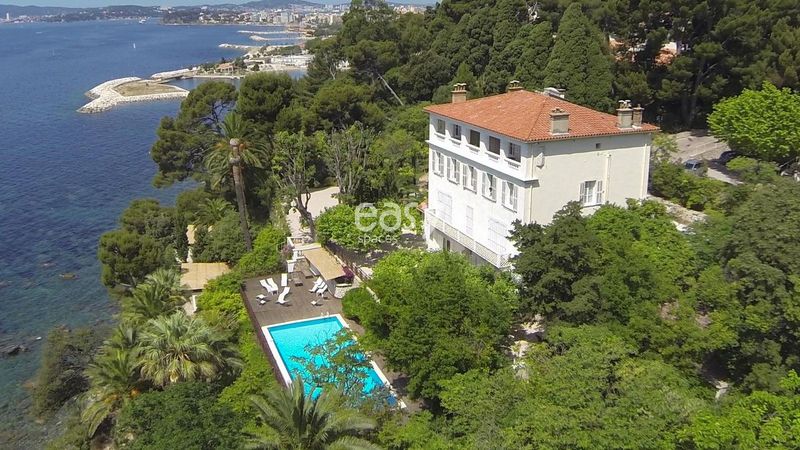 Luxury house rental for hosting elegant receptions and important meetings in Toulon 83 Var