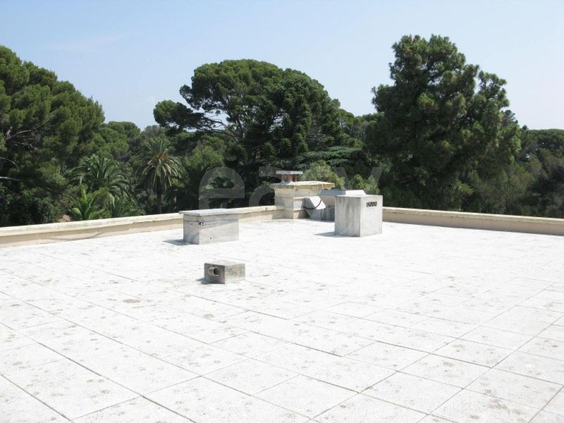 Beautiful and charming French Riviera house ideal for professional photoshoots and photography projects