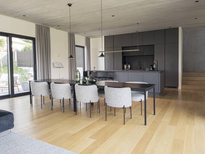 Shooting location in the Île-de-France region of France, specifically detailed for your reference