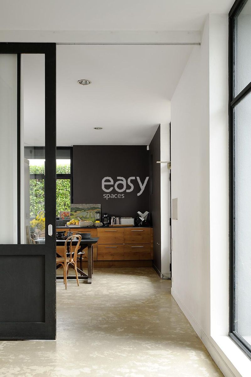 rent a location for professional photo and video shooting sessions in lyon 69