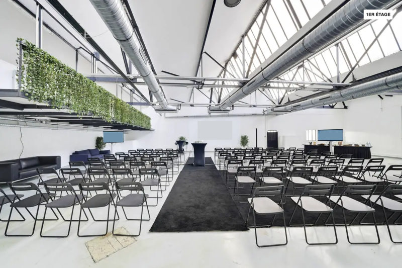 renting a venue for holding an event in the city of Lyon FRANCE