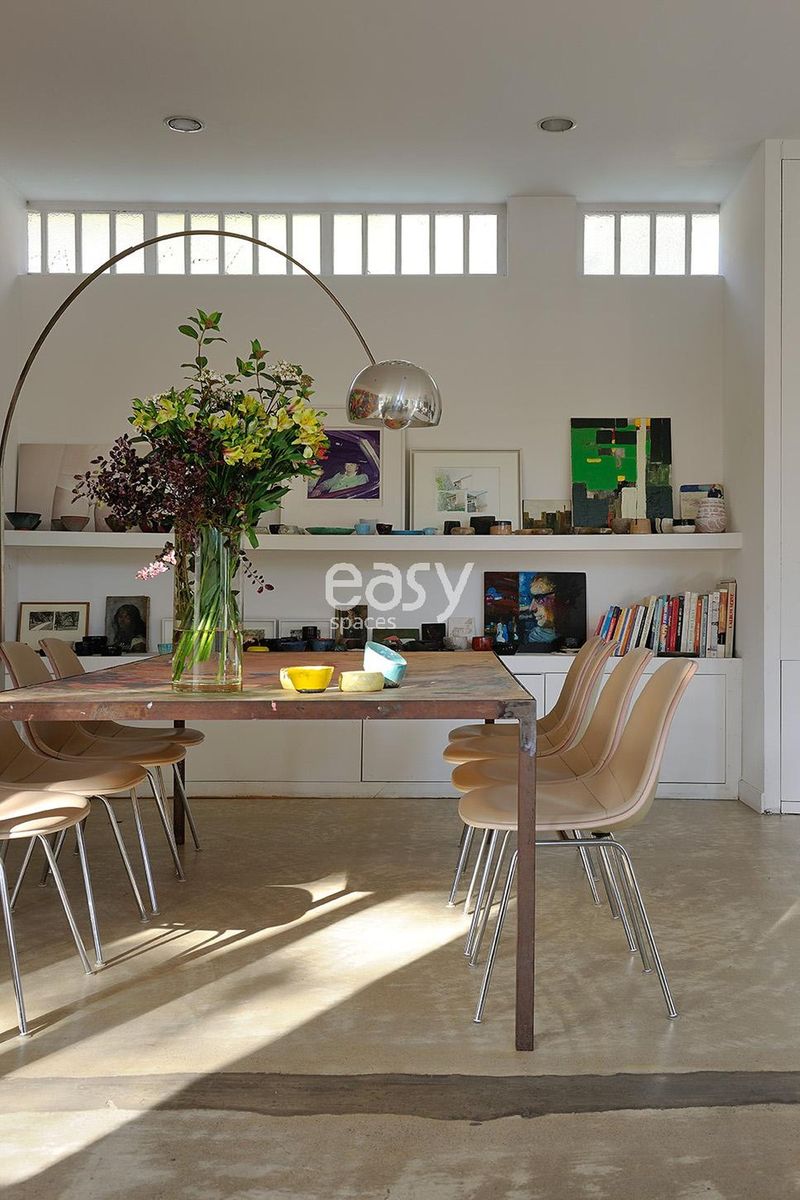 rent a complete and professional set for photo or film shooting in Lyon