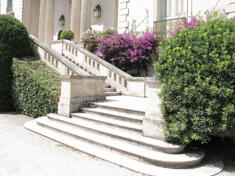 Beautiful and charming Riviera estate available for exclusive rental for filming purposes in Nice
