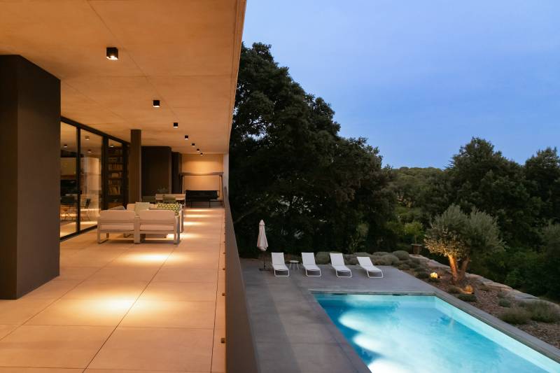 Ultra Contemporary Villa Perfectly Designed for Professional Photo Production in FRANCE