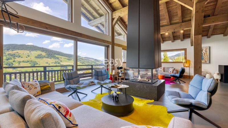 Charming and Spacious Chalet Available for Rent in the Beautiful Megève, France