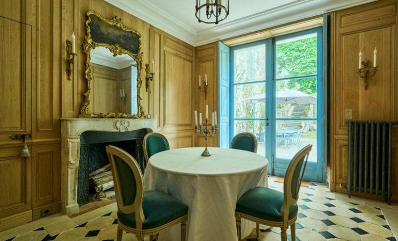 rent a unique venue for a film shoot in Paris