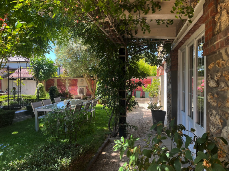 House with garden for rent for photo shoots in Paris