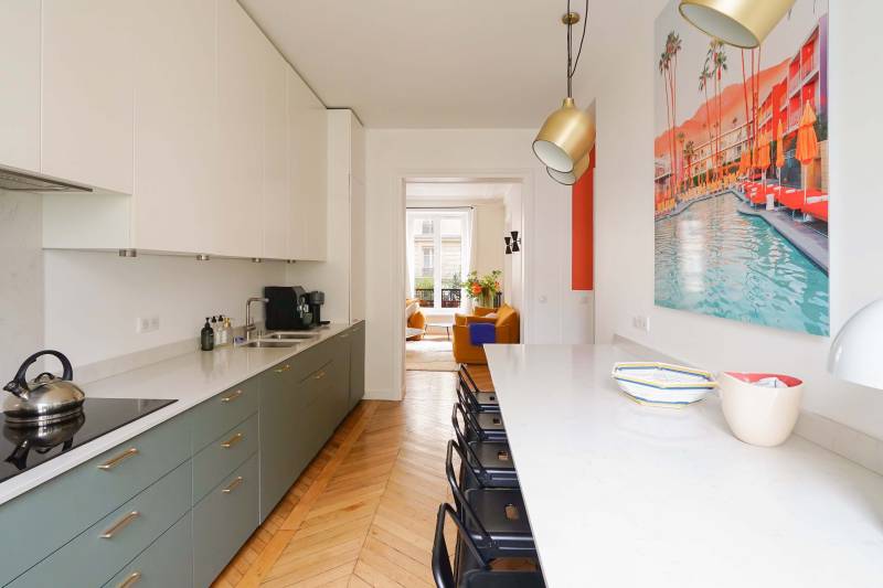 Paris filming location with parquet moldings