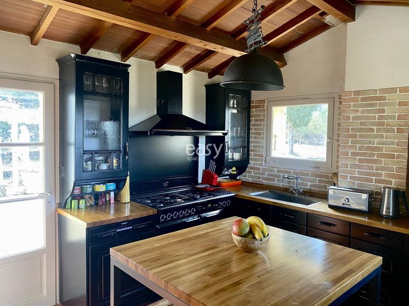 Beautiful and Spacious Kitchen Perfectly Suited for Commercial Filming and Advertisement Shoots in FRANCE