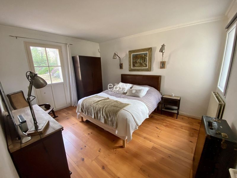 Stone House for Photo Shooting Near Aix-en-Provence Offering Versatile Ambiances and Beautiful Outdoor Spaces for Various Productions