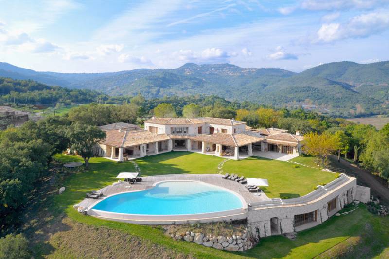 Rental of an Unusual and Unique Location for Photoshoot in Cannes, FRANCE