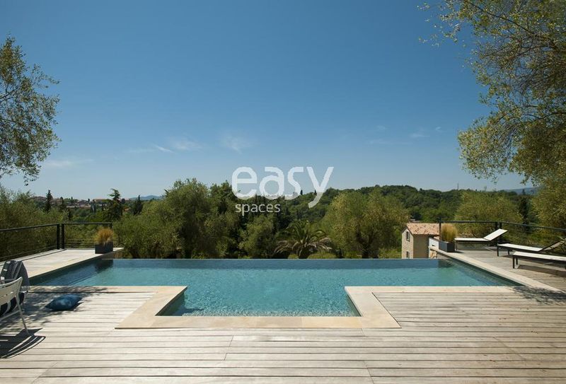 agency specializing in location scouting specifically for photography and film production purposes