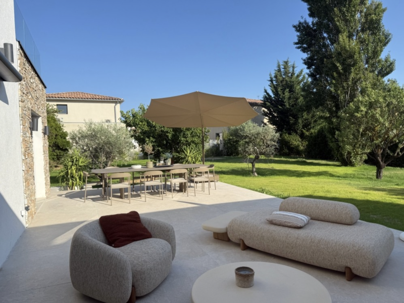 Contemporary villa available for rent specifically for professional photo shoots in Marseille, France