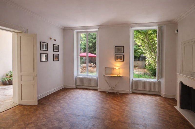 find a photo shoot location in Aix-en-Provence