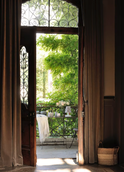 Rent an unusual location for a film shoot in Lyon