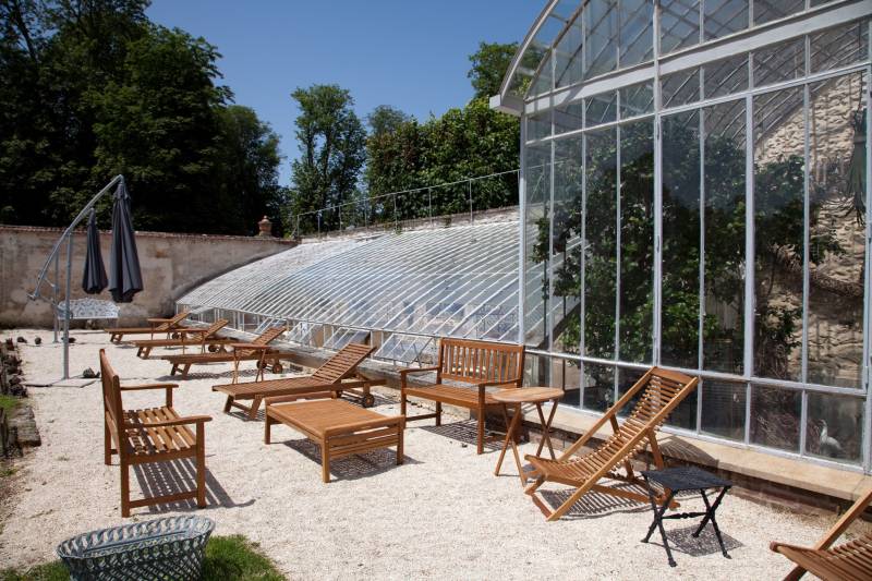 Belle Époque villa for rent for filming near Paris