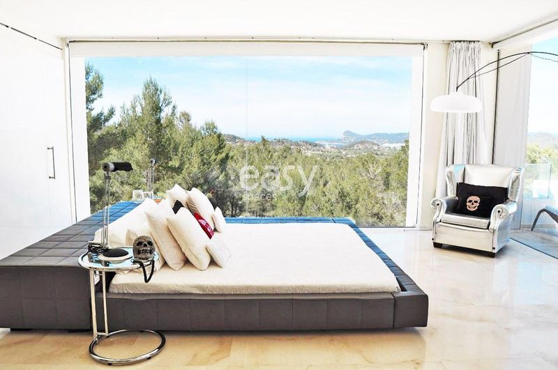 Renting a modern and stylish contemporary house specifically designed for photoshoots or film productions in the beautiful location of Ibiza