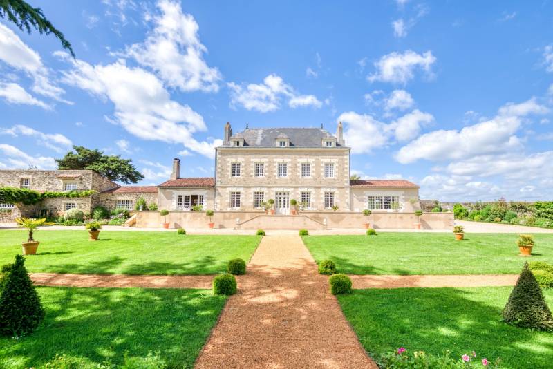 photography shooting location in Nantes, FRANCE