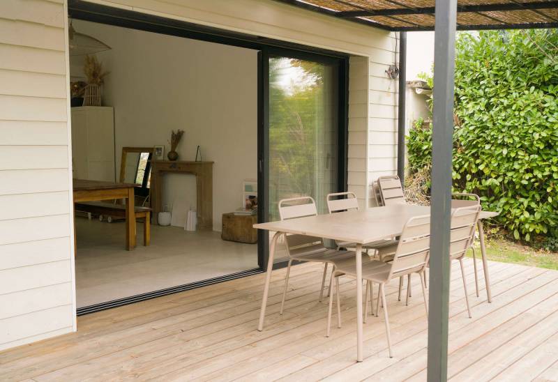 Private villa rental in Lyon FRANCE for professional photo shoots and filming sessions