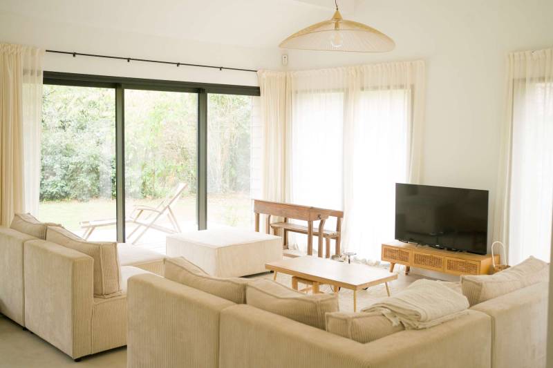 Renting Your House for a Photo Shoot in FRANCE: Everything You Need to Know Beforehand