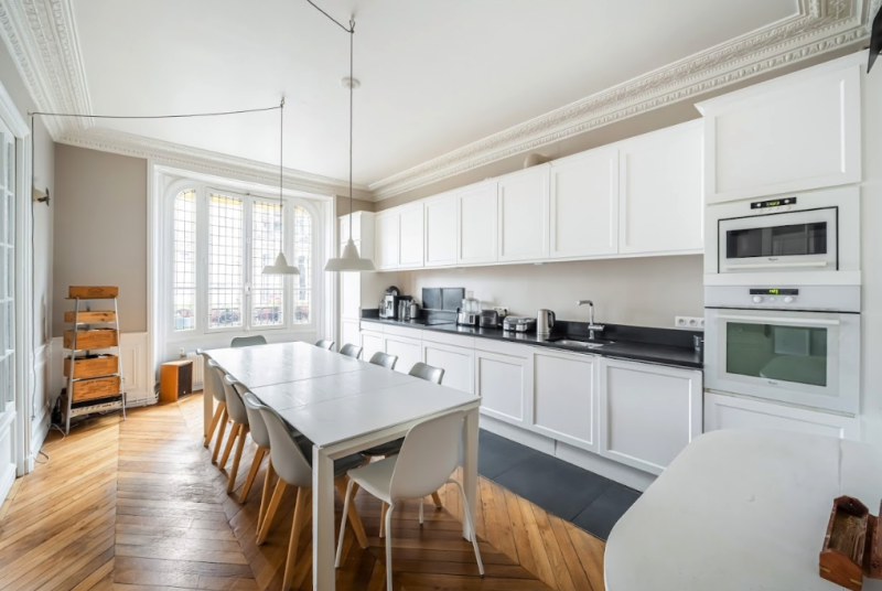 Parisian apartment for rent for events in Paris