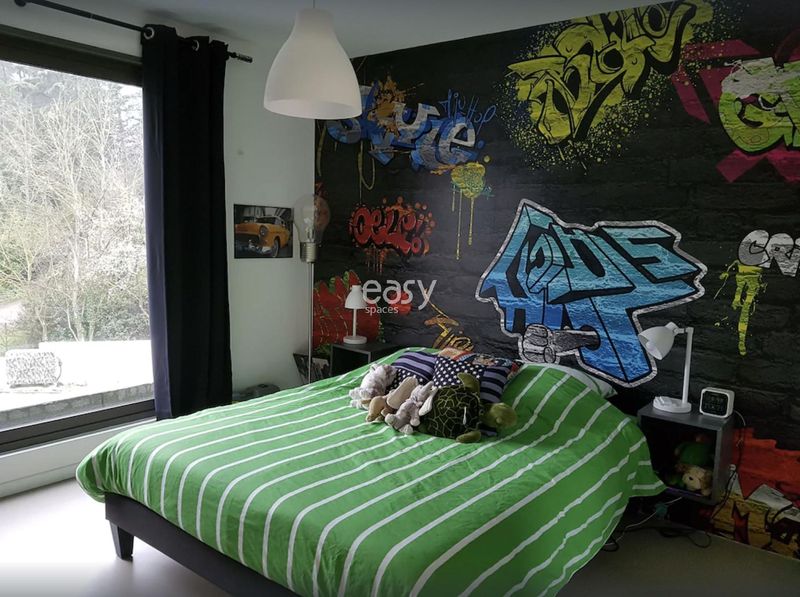 Contemporary villa with heated swimming pool perfectly suited for shooting filming and events in Aix-en-Provence and surrounding regions