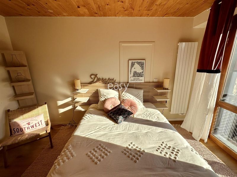 Unusually Designed House for Special Events in the Bordeaux Area of France