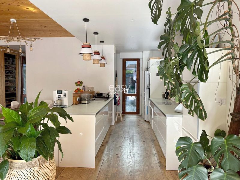 Unusual and Unique Event Venue Located in the City of Bordeaux, FRANCE