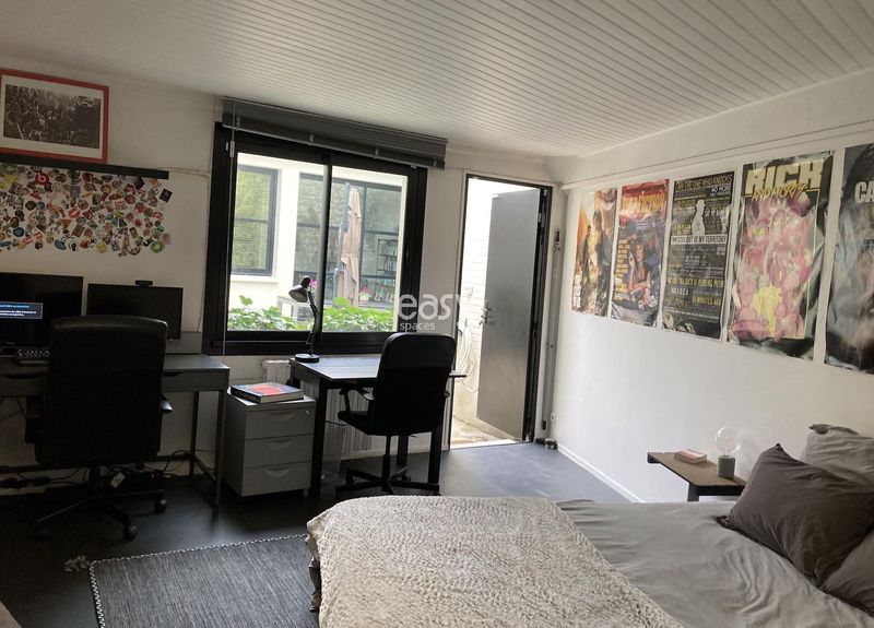 House with garden available for photo shoot and film shooting near Paris suburbs with easy access