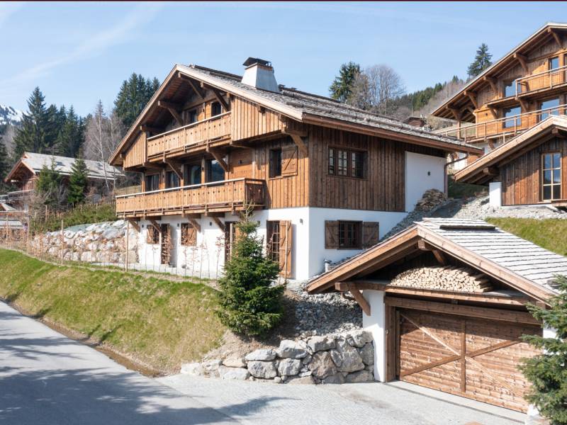 Chalet available for rent specifically for professional photo production purposes in FRANCE