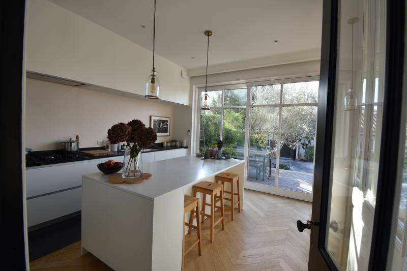 Filming location in the historic and central area of Bordeaux, FRANCE