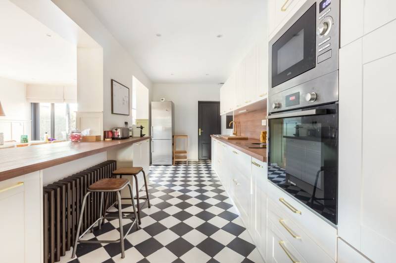 scenery for a photo shoot production located in the northern region of FRANCE