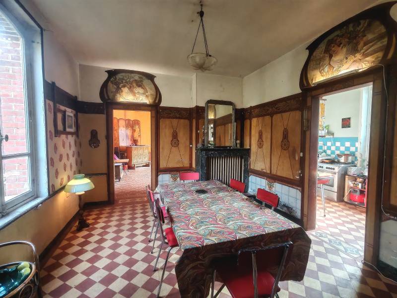 rent a run-down place in Paris