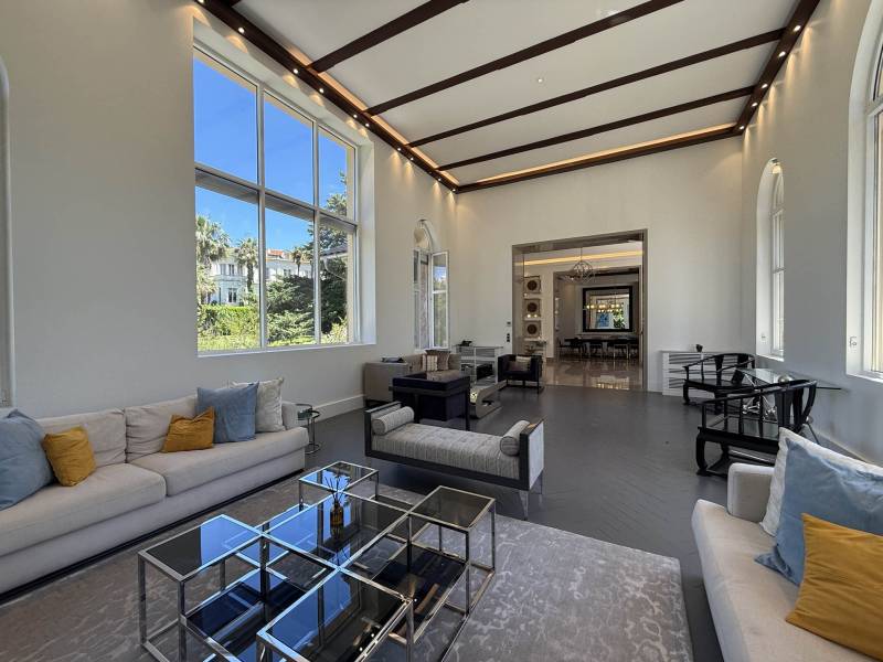 Unusual and Unique Event Venue Location in Cannes, FRANCE