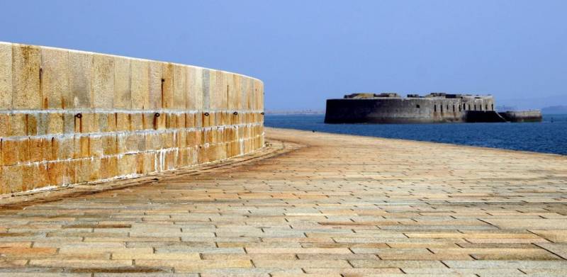 unique and unconventional event venue location in FRANCE