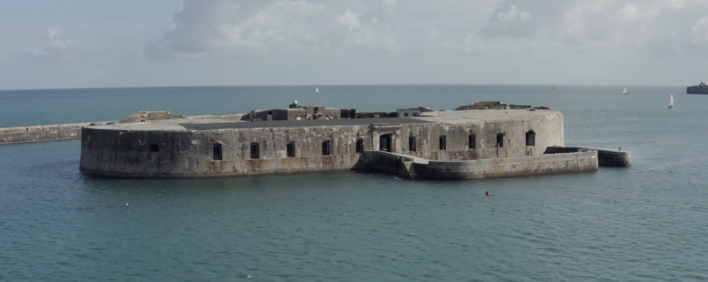 A uniquely charming and atypical space perfectly suited for a professional photo shoot in FRANCE