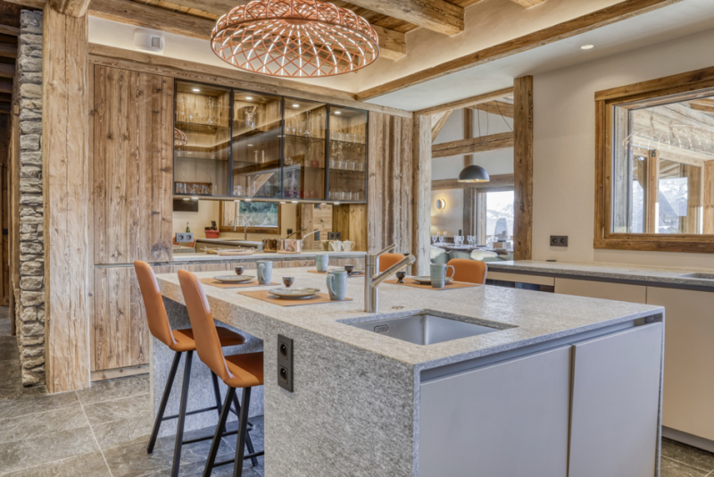 offer your house in FRANCE for a professional photo shoot session