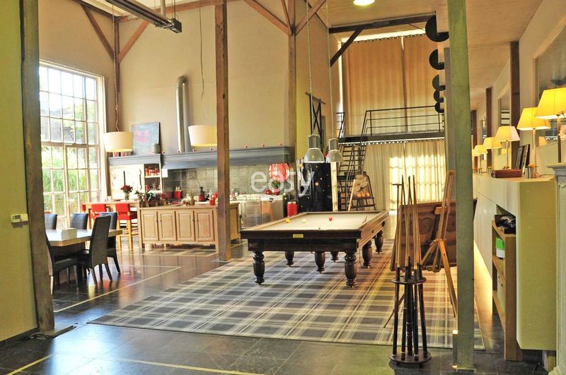 Unique and Unconventional Location Rental for Photoshoots in Lille