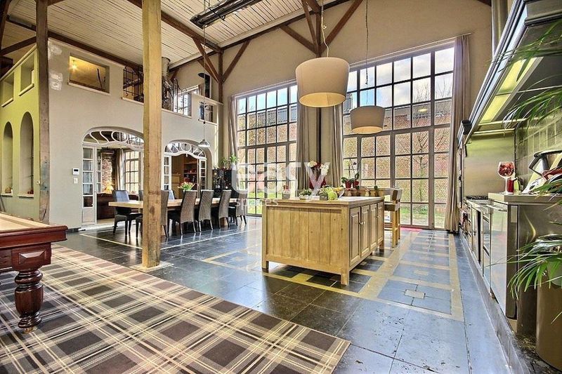 Rent a unique and unconventional space for a filming shoot in Lille