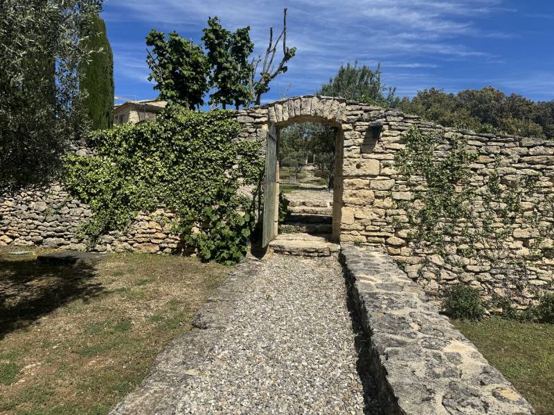 Decor for a professional photo shoot production location in the south of FRANCE