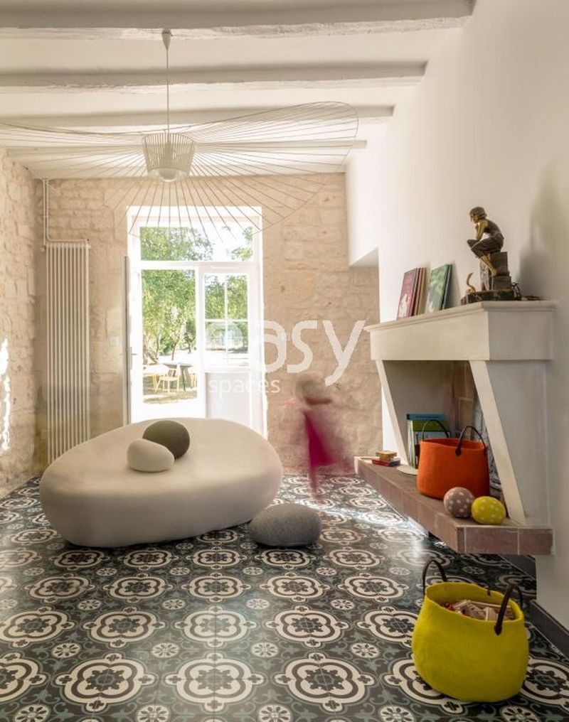 decor for a professional photo shoot setup located near the city of Bordeaux