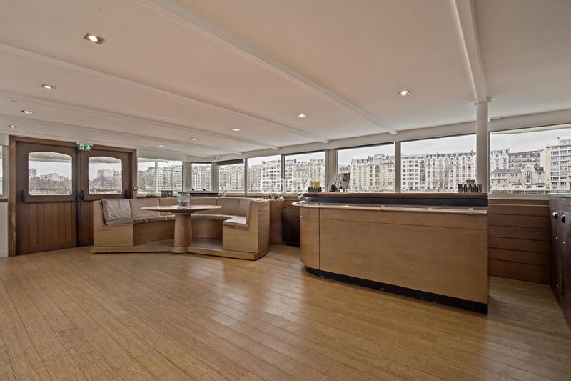 Unusual and unique venue room ideally suited for hosting a remarkable event in Paris, FRANCE