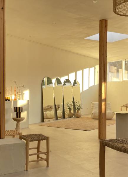 location agency specializing in shooting venues across Belgium and France