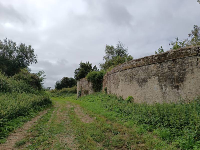 Unusual and unique setting with an extraordinary decor for filming and video production
