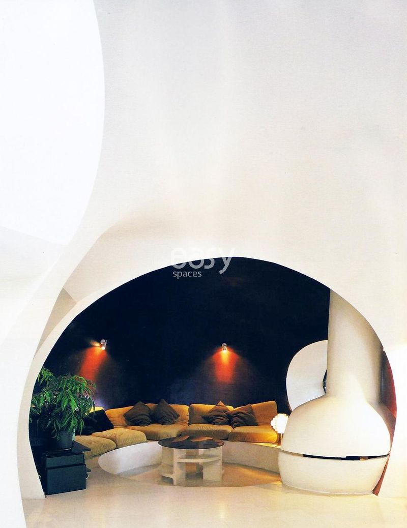 location scouting agency specializing in unique and diverse locations, Avignon