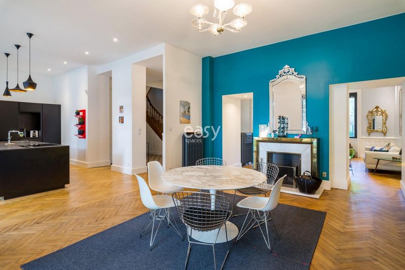 Rental locations of scenic settings for professional photo shoots in Lyon 69