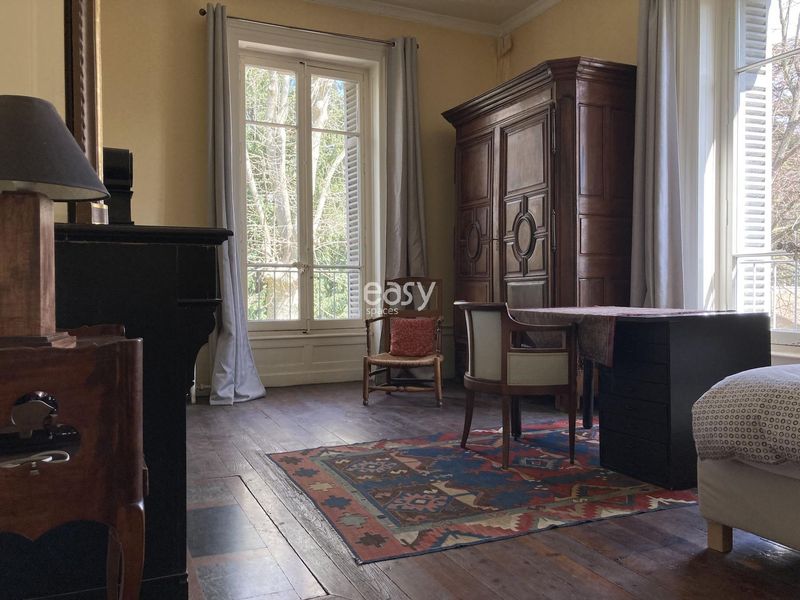 rental of a house suitable for professional photo shooting in FRANCE