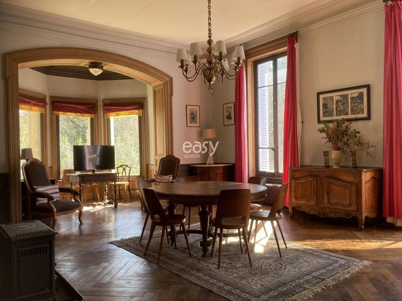 bastide in FRANCE ideal for professional photo shooting sessions and artistic photography